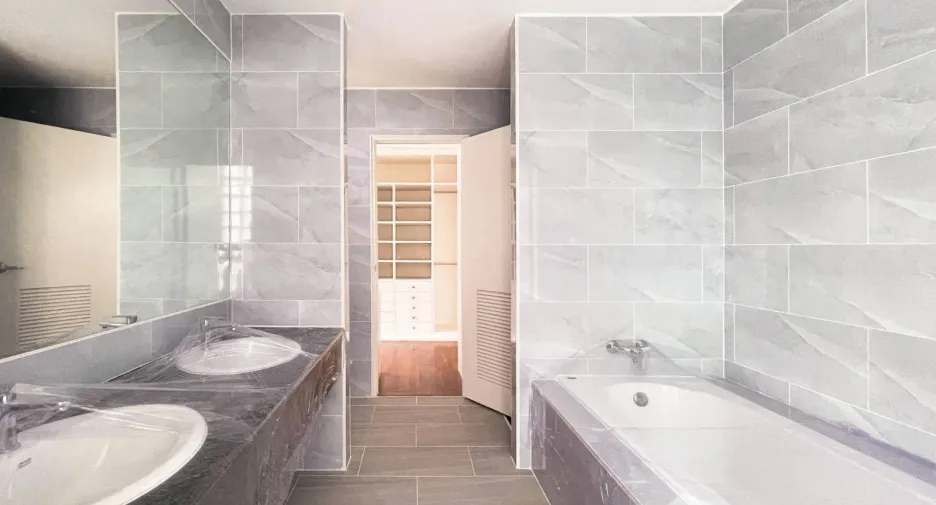 For sale 5 bedrooms house in Bang Khen, Bangkok