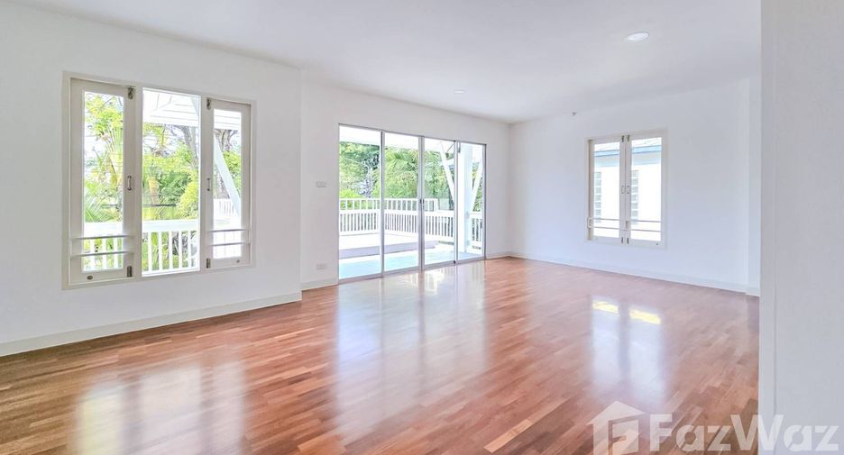 Casa en venta de 5 habitaciones en Bang Khen, Bangkok