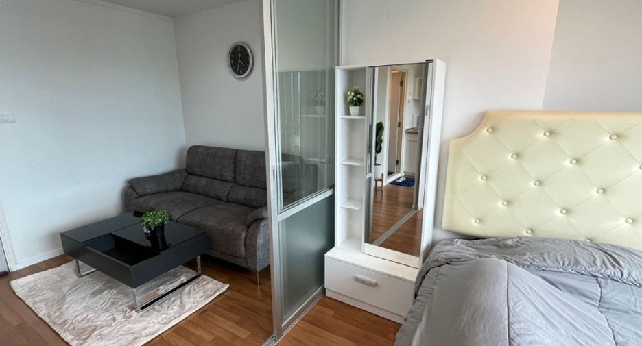 For sale 1 bed condo in Huai Khwang, Bangkok