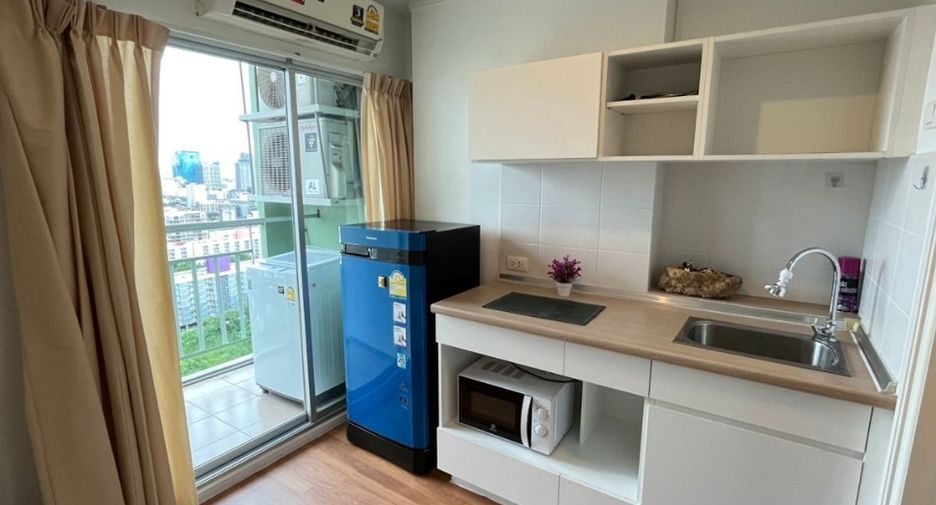 For sale 1 bed condo in Huai Khwang, Bangkok