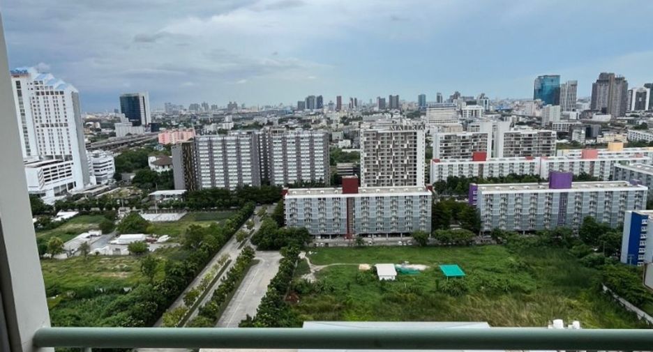 For sale 1 bed condo in Huai Khwang, Bangkok