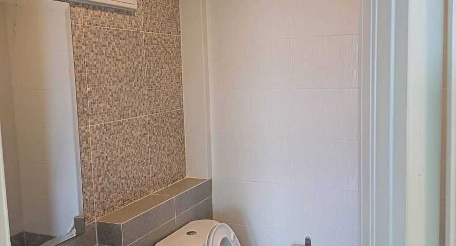 Продажа 3 спальни таунхаус в Pluak Daeng, Районг