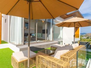 Villa en venta y en alquiler de 3 habitaciones en Thalang, Phuket