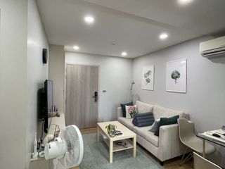 For sale 1 bed condo in Mueang Samut Prakan, Samut Prakan