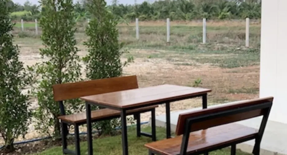 Gewerbefläche zum Kauf mit 8 Zimmer in Mueang Kamphaeng Phet, Kamphaeng Phet