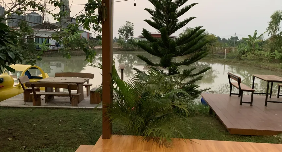 Gewerbefläche zum Kauf mit 8 Zimmer in Mueang Kamphaeng Phet, Kamphaeng Phet