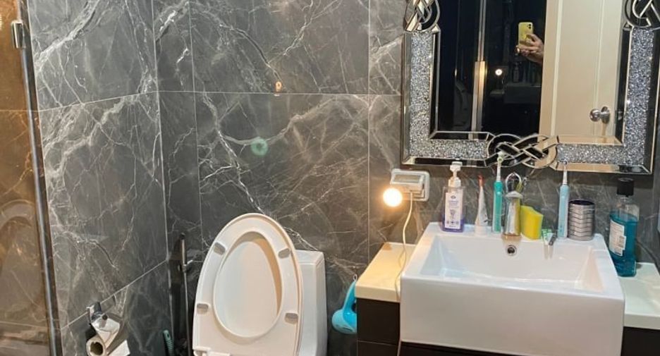 For sale and for rent 1 bed condo in Watthana, Bangkok