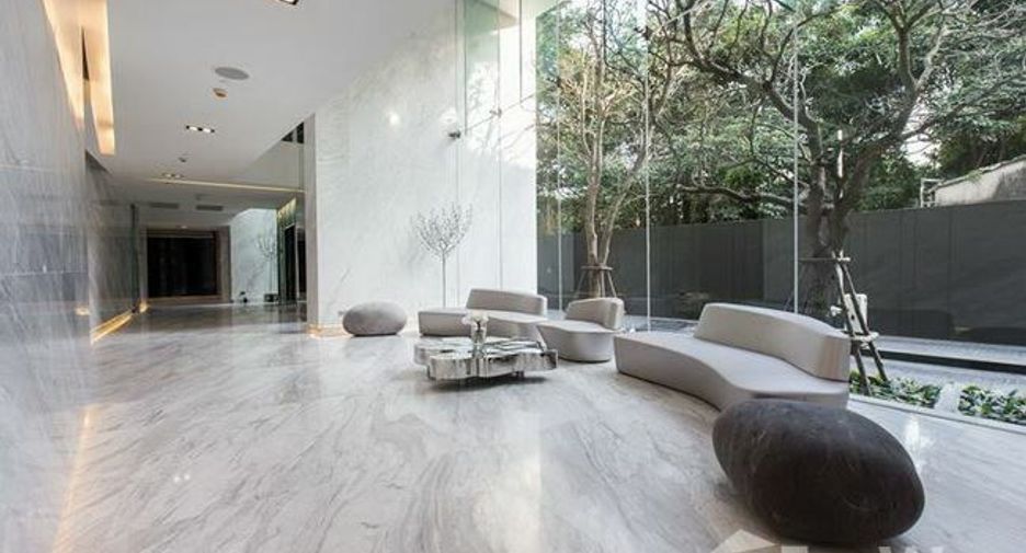 For sale 2 ベッドルーム condo in Watthana, Bangkok