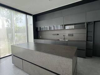 Casa en venta de 4 habitaciones en Bang Phli, Samut Prakan