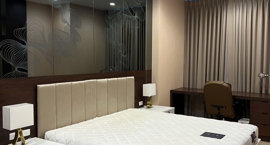 For sale 1 Beds condo in Yan Nawa, Bangkok