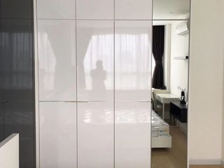 For sale 1 bed condo in Huai Khwang, Bangkok