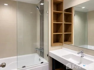 For sale 1 bed condo in Phra Khanong, Bangkok