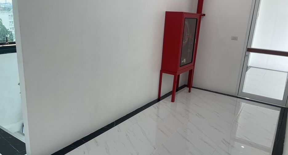 Büro zum Kauf und zur Miete in Wang Thonglang, Bangkok