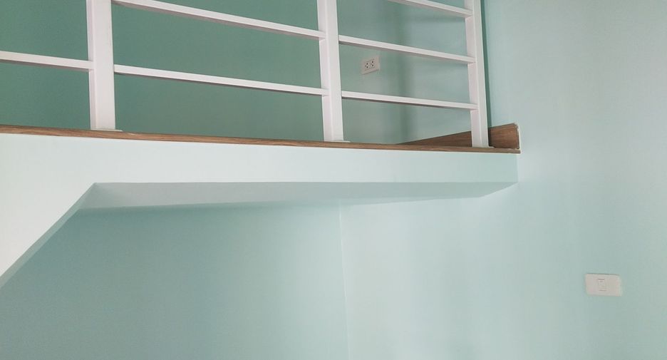 For sale 4 bedrooms townhouse in Mueang Samut Sakhon, Samut Sakhon