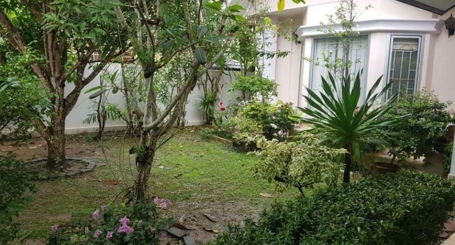 Haus zum Kauf mit 3 Zimmer in Mueang Phuket, Phuket