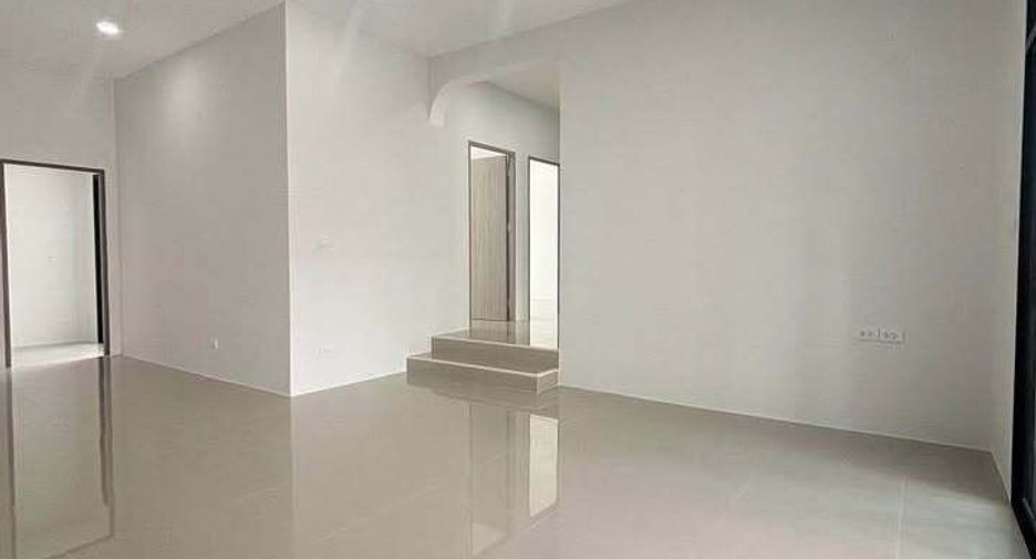 For sale 3 bedrooms house in Mueang Phuket, Phuket