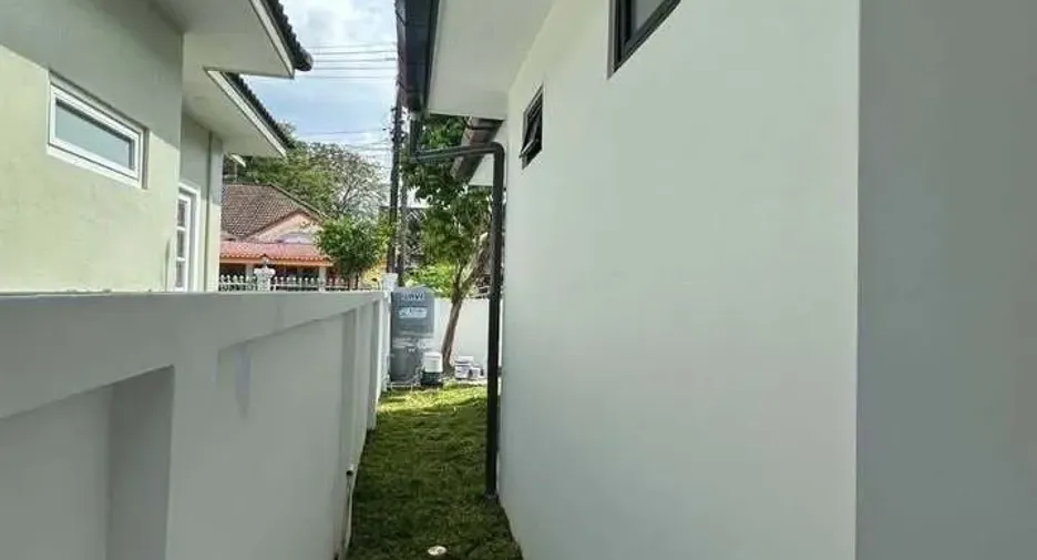 For sale 3 bedrooms house in Mueang Phuket, Phuket