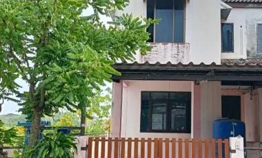 For sale and for rent 2 bedrooms townhouse in Ban Bueng, Chonburi