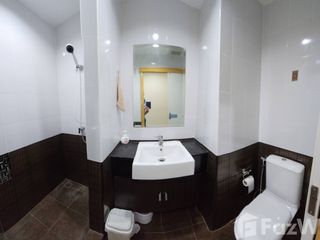 For sale 1 bed condo in Suan Luang, Bangkok