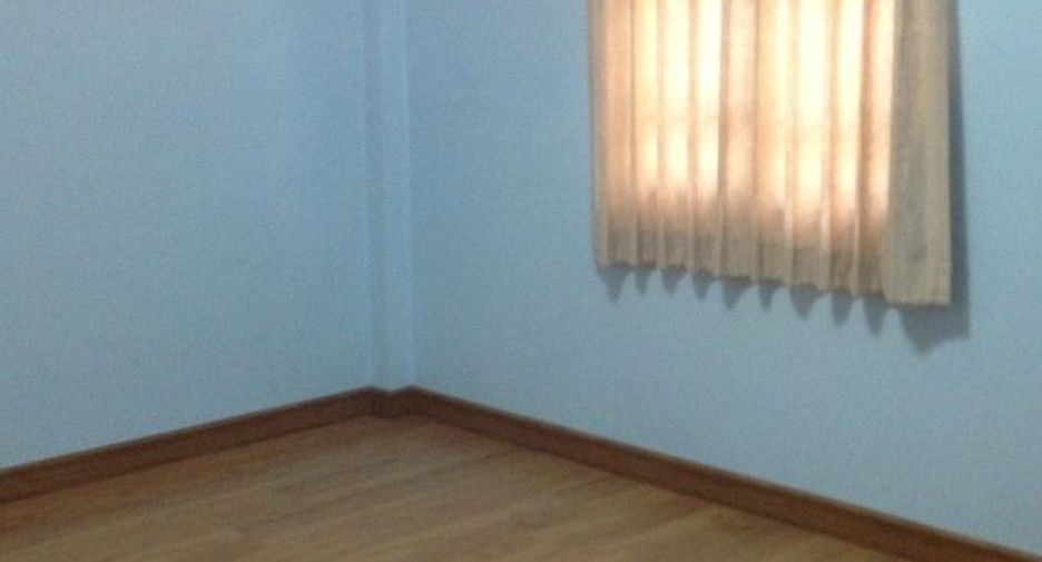 Casa en venta de 3 habitaciones en Lam Luk Ka, Pathum Thani