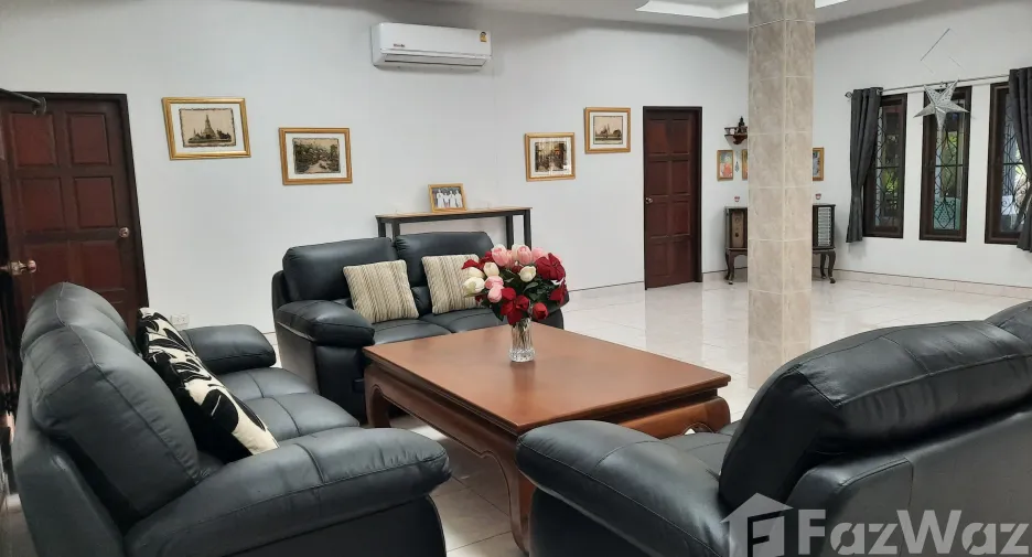 À vendre 4 chambres maison à Nong Ya Sai, Suphan Buri