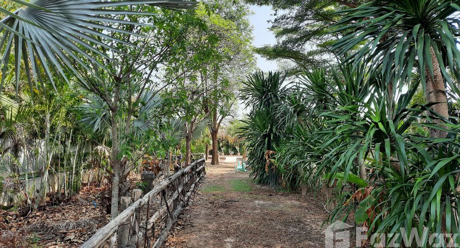 出售 4 卧室 独立屋 在 Nong Ya Sai, Suphan Buri