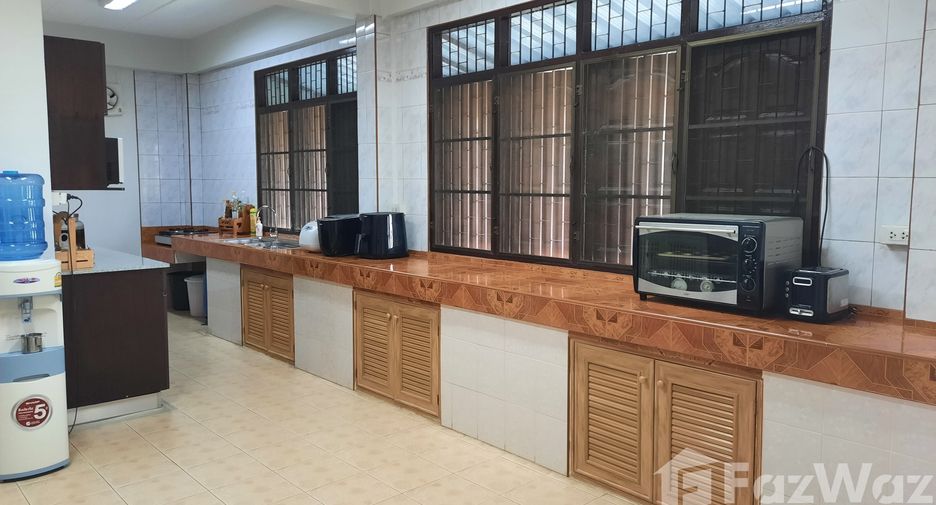 À vendre 4 chambres maison à Nong Ya Sai, Suphan Buri