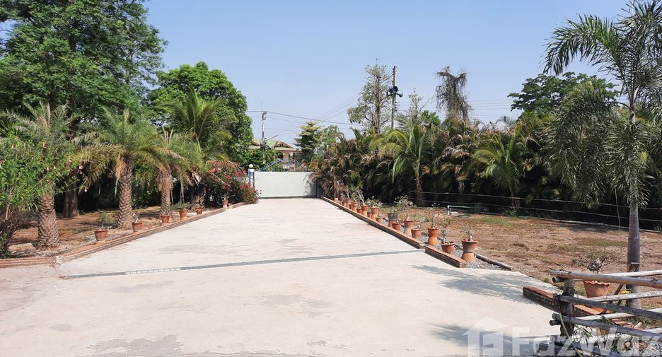 À vendre 4 chambres maison à Nong Ya Sai, Suphan Buri