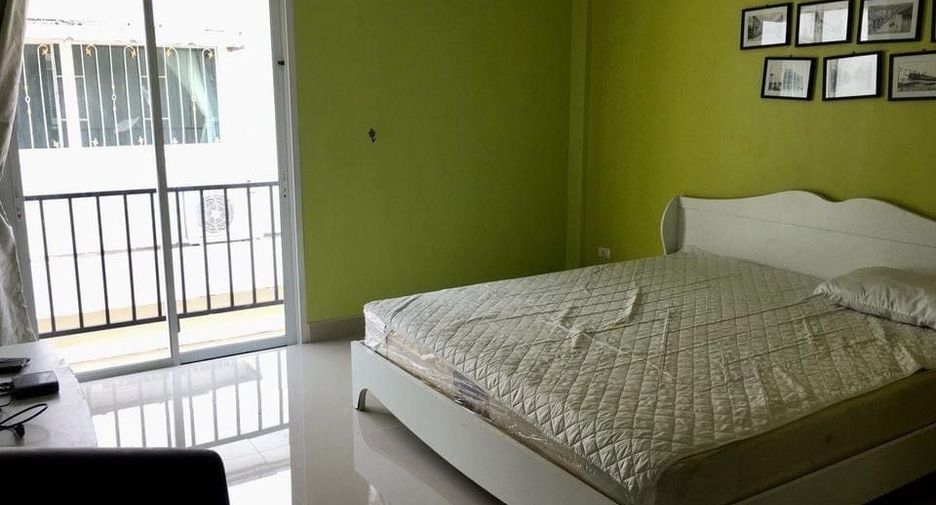 For sale 4 bedrooms townhouse in Mueang Phuket, Phuket
