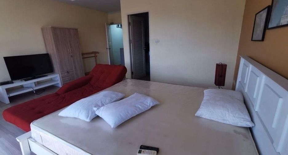 For sale 4 bedrooms townhouse in Mueang Phuket, Phuket