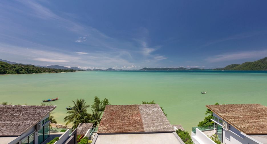 For rent 4 bedrooms villa in Mueang Phuket, Phuket