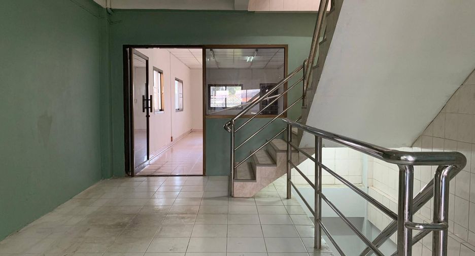 Gewerbefläche zum Kauf und zur Miete mit 5 Zimmer in Mueang Samut Songkhram, Samut Songkhram