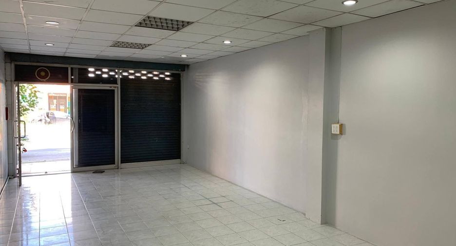 Gewerbefläche zum Kauf und zur Miete mit 5 Zimmer in Mueang Samut Songkhram, Samut Songkhram