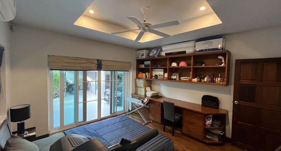 For sale 3 bedrooms villa in Mueang Phuket, Phuket