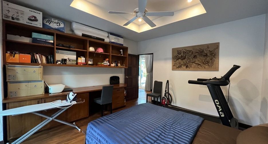 For sale 3 bedrooms villa in Mueang Phuket, Phuket