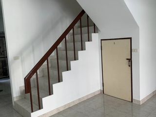 Продажа 3 спальни таунхаус в Мыанг Районг, Районг