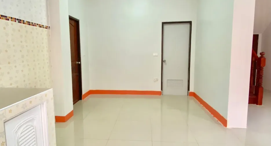 For sale 3 bedrooms house in Mueang Ang Thong, Ang Thong