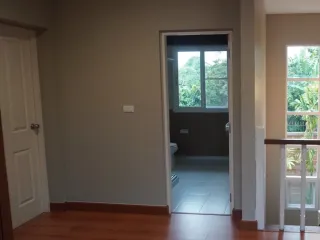 Casa en venta de 4 habitaciones en Bang Khun Thian, Bangkok