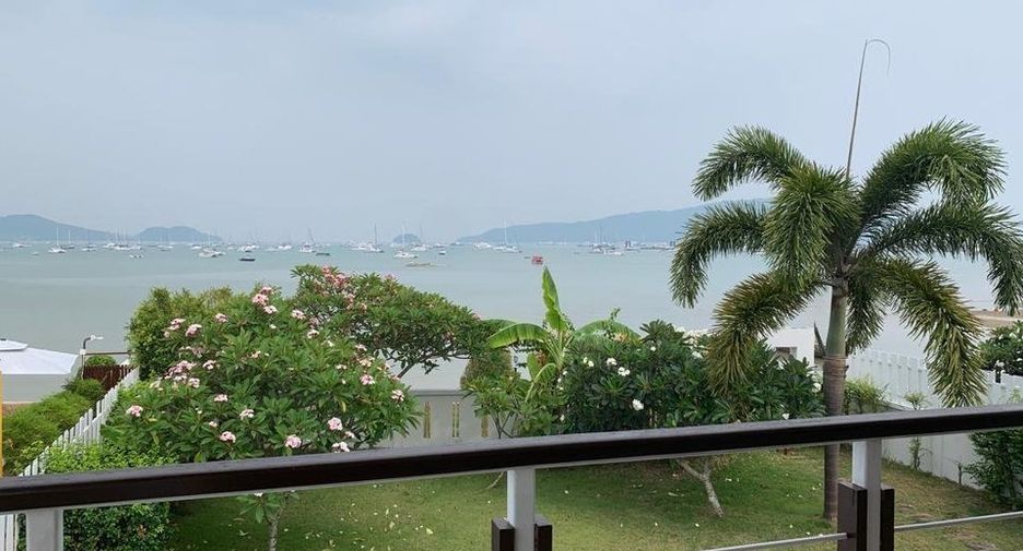 For rent 2 bedrooms villa in Mueang Phuket, Phuket