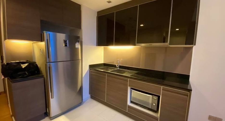 Продажа 2 спальни кондо в Кхлонг Тоеи, Бангкок