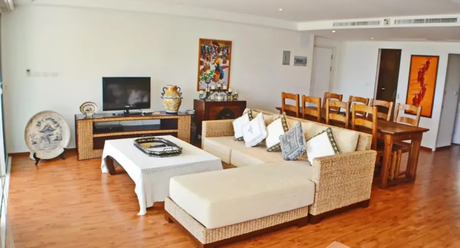 Wohnung zum Kauf mit 2 Zimmer in Mueang Phuket, Phuket