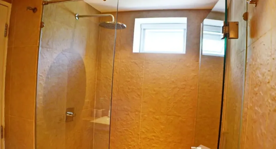 Wohnung zum Kauf mit 2 Zimmer in Mueang Phuket, Phuket