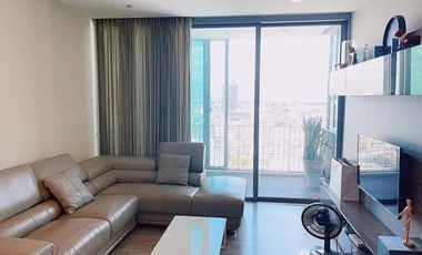 À vendre 2 chambres condo à Khlong San, Bangkok