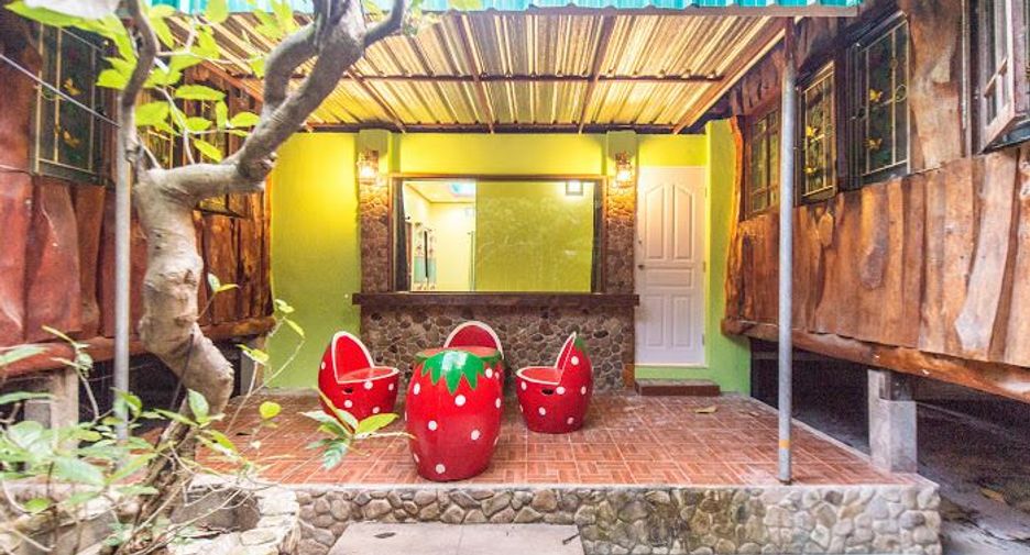 For sale 17 bedrooms hotel in Mueang Nakhon Nayok, Nakhon Nayok
