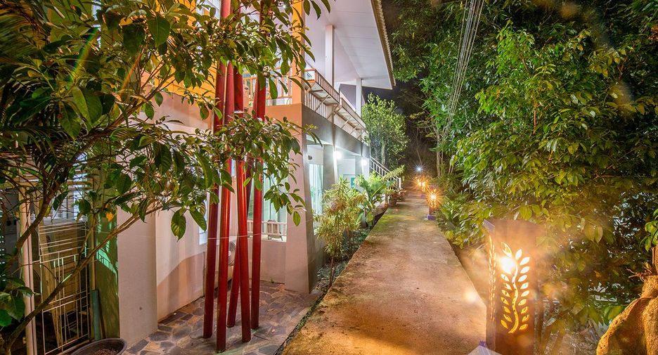 For sale 17 bedrooms hotel in Mueang Nakhon Nayok, Nakhon Nayok