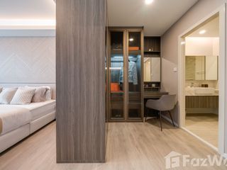 For sale 2 bedrooms condo in Mueang Samut Prakan, Samut Prakan