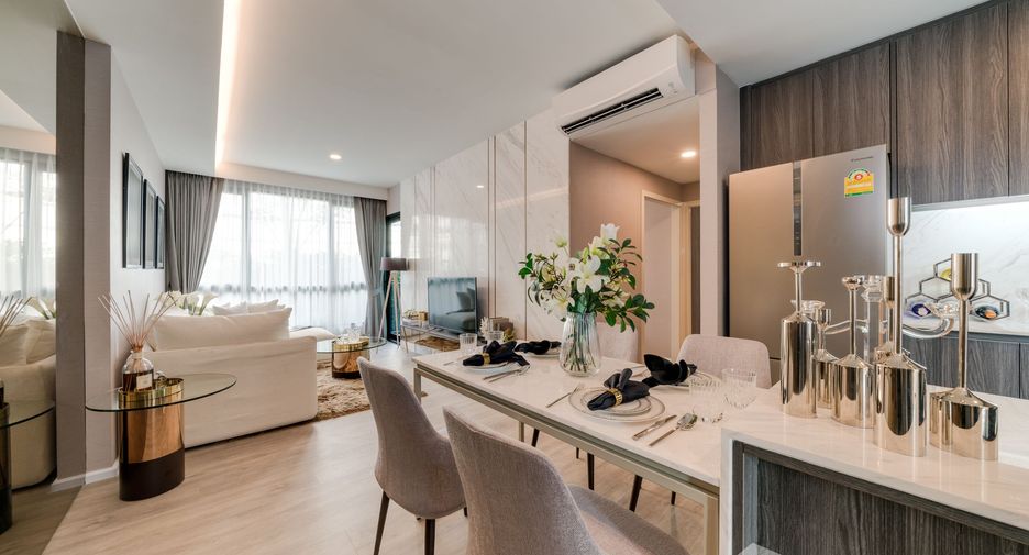For sale 2 bedrooms condo in Mueang Samut Prakan, Samut Prakan