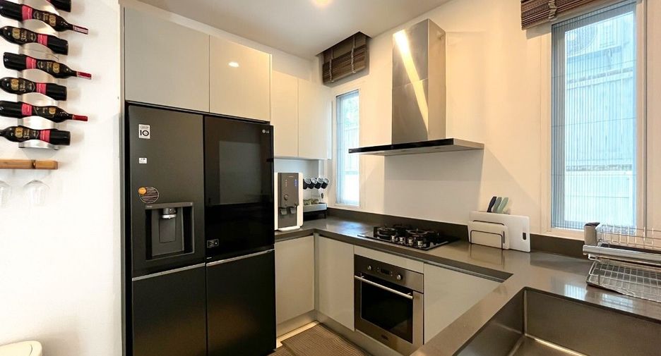 Casa en alquiler de 4 habitaciones en Mueang Phuket, Phuket