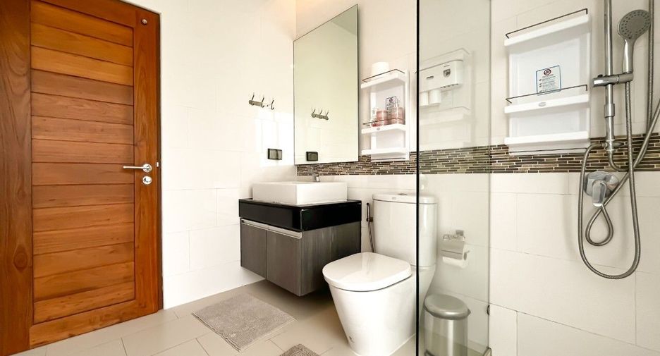 Casa en alquiler de 4 habitaciones en Mueang Phuket, Phuket