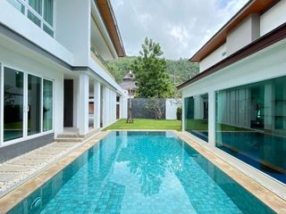 À louer 4 chambres maison à Mueang Phuket, Phuket